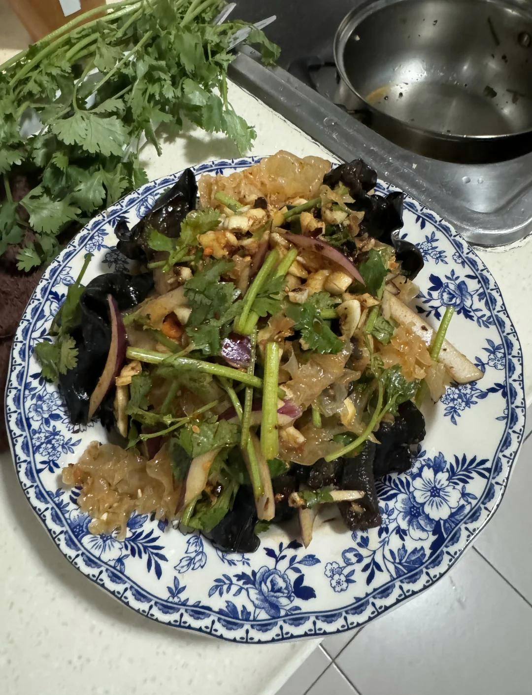 银耳拌凉菜用焯水吗(银耳拌凉菜用焯水吗窍门) 银耳拌凉菜用焯水吗(银耳拌凉菜用焯水吗窍门)