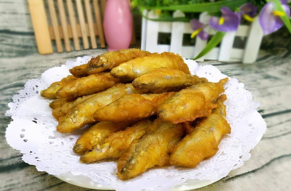 家常炸鱼图片大全(炸家常鱼的做法) 家常炸鱼图片大全(炸家常鱼的做法)