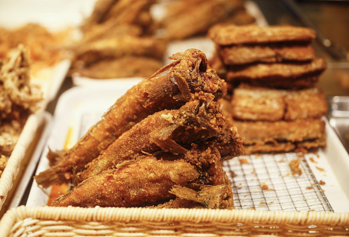 家常炸鱼图片大全(炸家常鱼的做法) 家常炸鱼图片大全(炸家常鱼的做法)