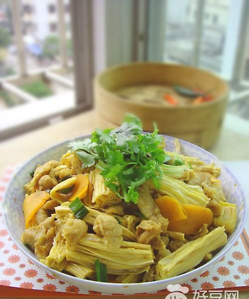 腐竹面条做法大全家常(腐竹煮面怎么做好吃又简单) 腐竹面条做法大全家常(腐竹煮面怎么做好吃又简单)