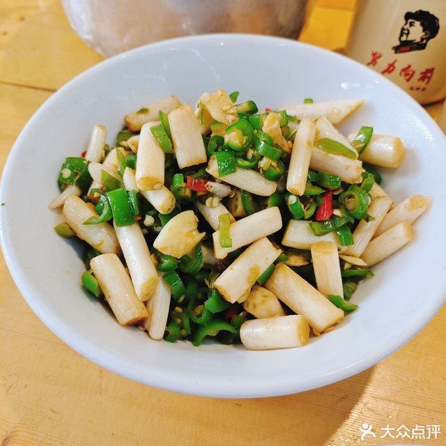 酸辣藕尖特色(酸辣藕尖的做法和步骤) 酸辣藕尖特色(酸辣藕尖的做法和步骤)