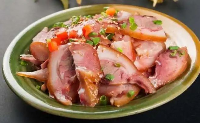 猪肉是不是凉菜(猪肉属于荤菜吗) 猪肉是不是凉菜(猪肉属于荤菜吗)