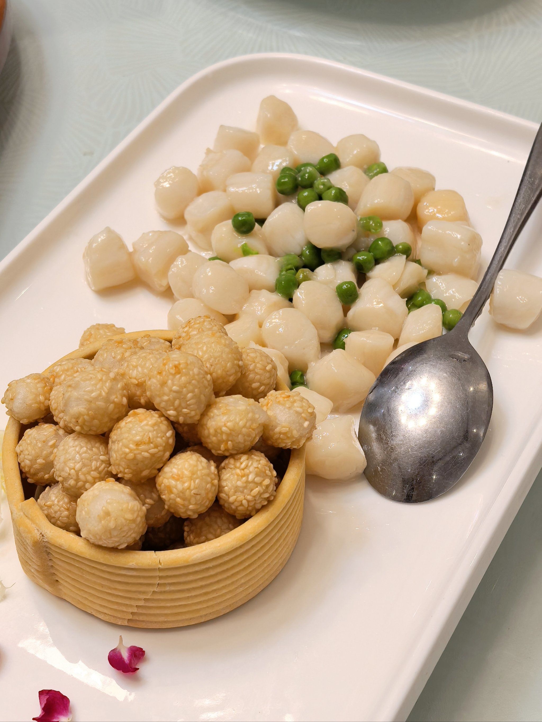 特色的年夜饭(年夜饭特色菜介绍) 特色的年夜饭(年夜饭特色菜介绍)