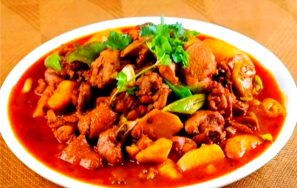 新疆大盘鸡家常做法(新疆大盘鸡的做法教程) 新疆大盘鸡家常做法(新疆大盘鸡的做法教程)