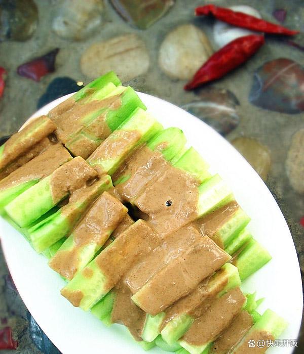 凉菜黄瓜卷的做法(爽口黄瓜卷的做法) 凉菜黄瓜卷的做法(爽口黄瓜卷的做法)