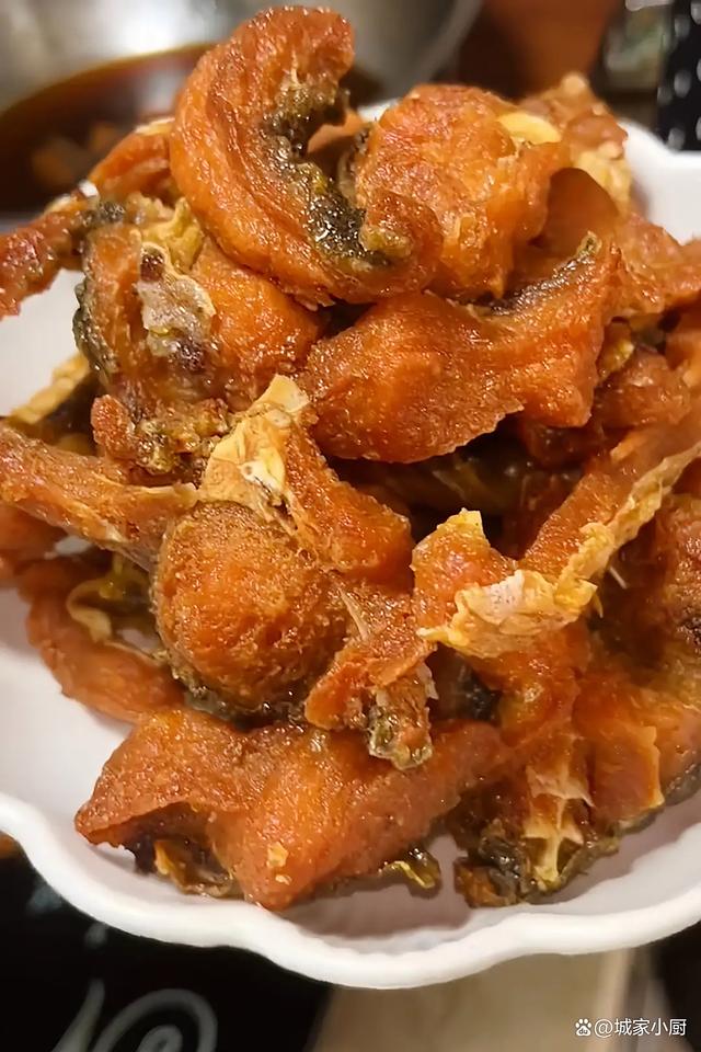 油炸鱼小吃(油炸鱼怎么做视频) 油炸鱼小吃(油炸鱼怎么做视频)