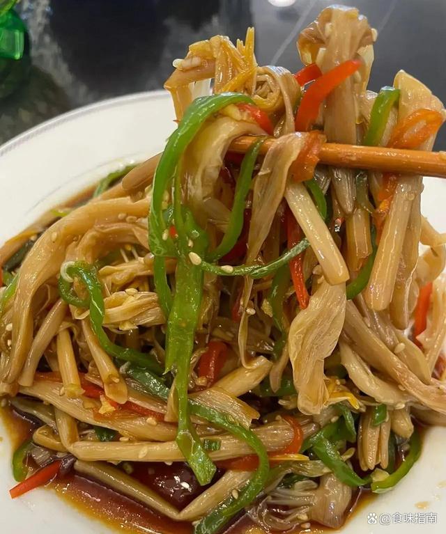 黄花菜凉菜(黄花菜凉拌大全窍门) 黄花菜凉菜(黄花菜凉拌大全窍门)