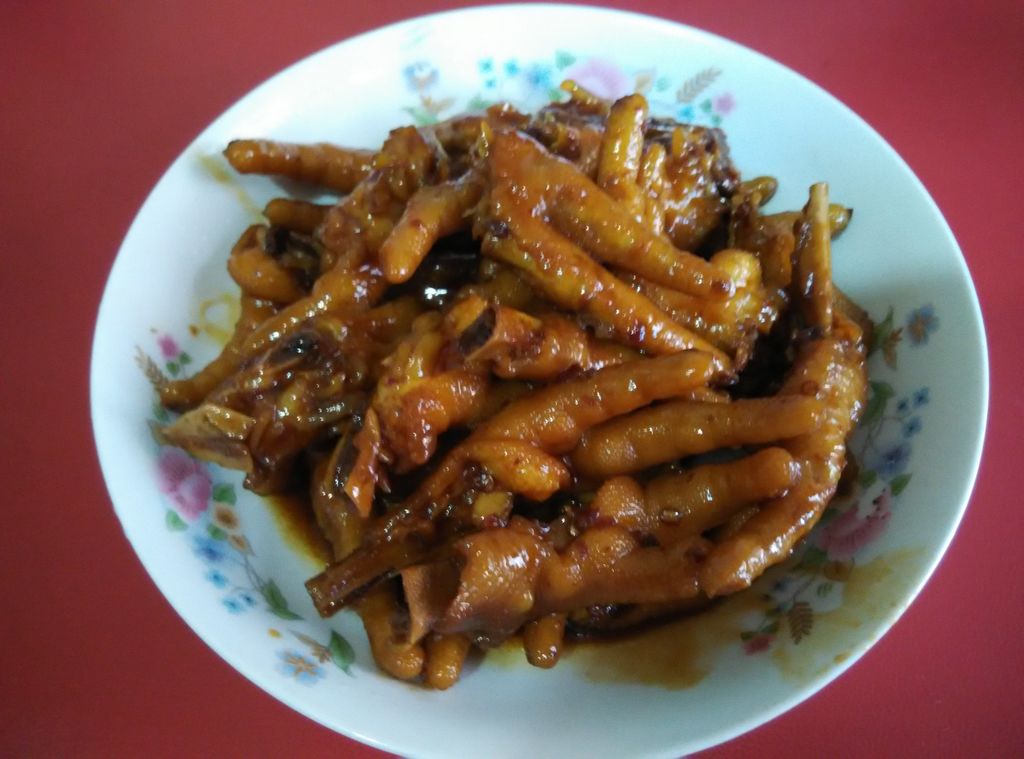 特色酱鸡爪怎么做(酱鸡爪美食杰) 特色酱鸡爪怎么做(酱鸡爪美食杰)