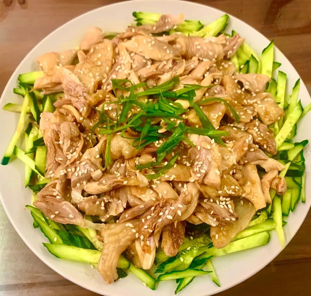 黄瓜拌肉丝凉菜(黄瓜拌肉丝凉菜怎么做) 黄瓜拌肉丝凉菜(黄瓜拌肉丝凉菜怎么做)