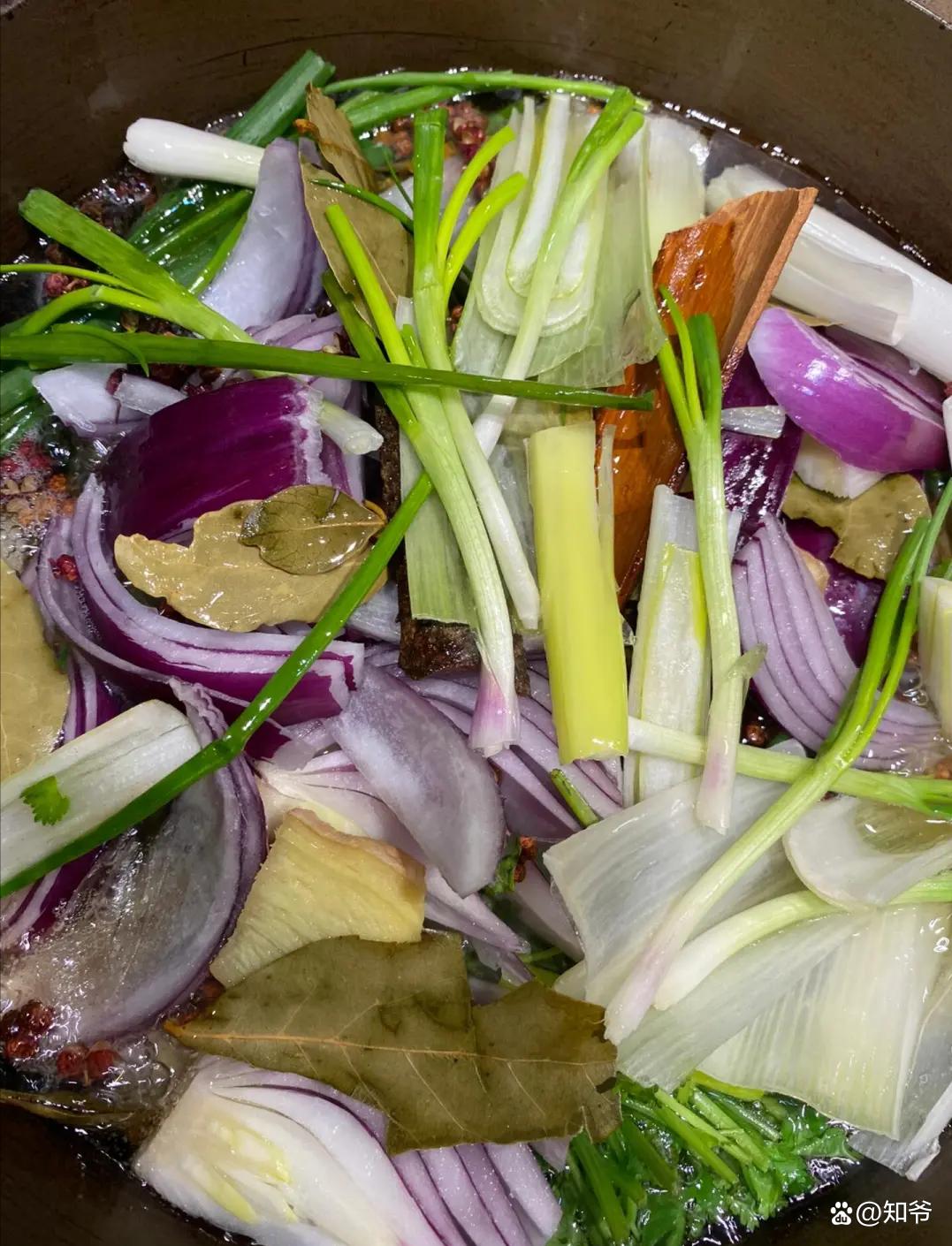 万能凉菜料油的做法(万能凉菜料油的做法窍门)