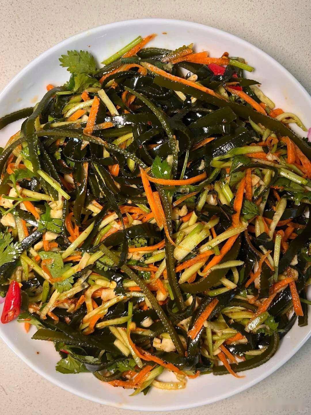 家常特色凉菜(家常好吃的凉菜) 家常特色凉菜(家常好吃的凉菜)