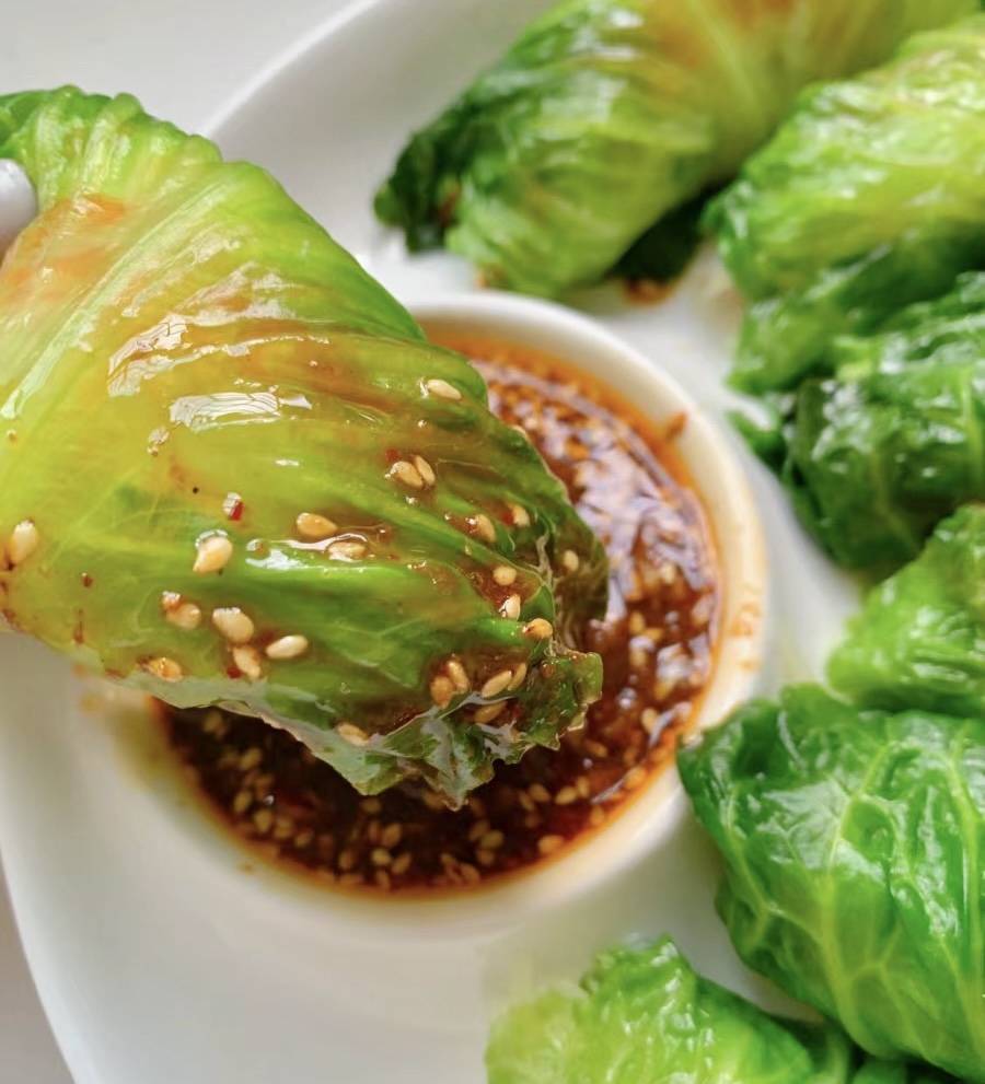 素菜卷图片大全(素卷心菜怎么做好吃)