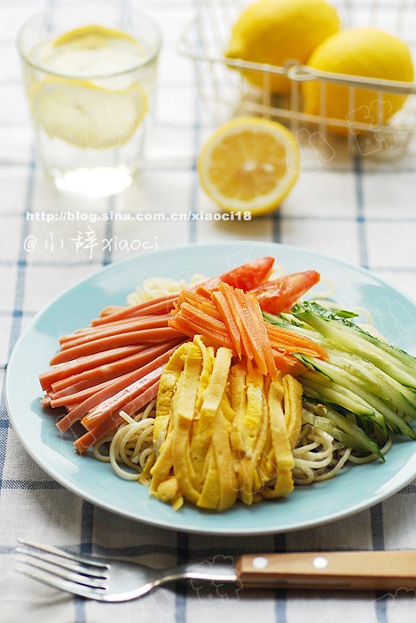 素菜凉面(素菜拌面)