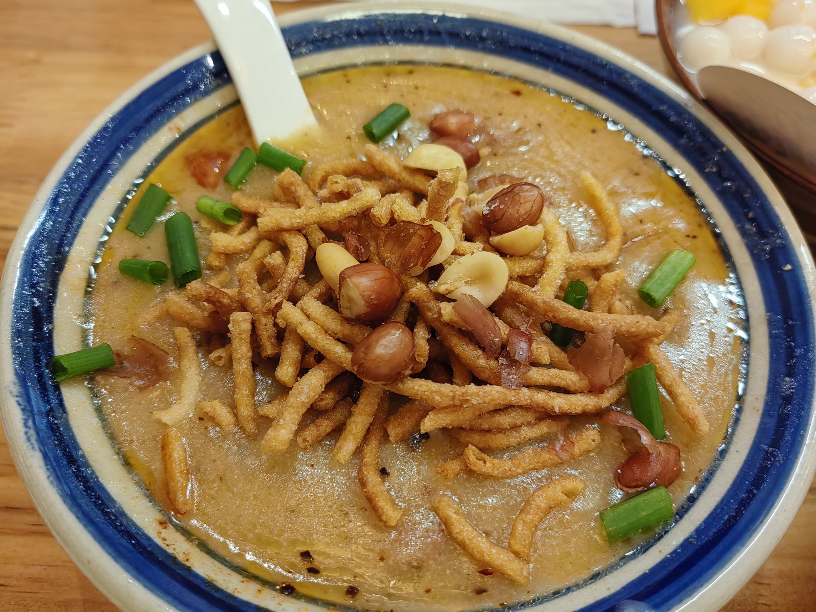 重庆的特色美食和小吃(重庆当地的特色美食)