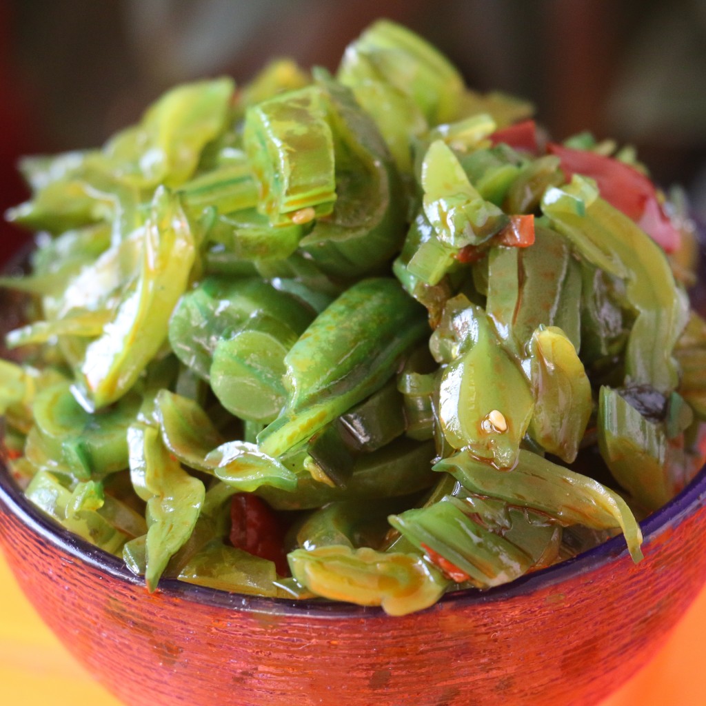 凉菜里的海白菜(凉菜里的海白菜能吃吗) 凉菜里的海白菜(凉菜里的海白菜能吃吗)