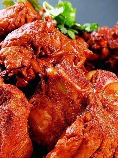 特色酱大骨(特色酱大骨头的做法)