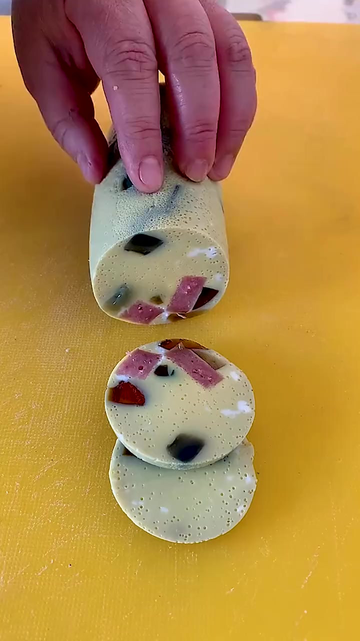 皮蛋香肠鸡蛋凉菜(鸡蛋香肠皮蛋 凉菜)