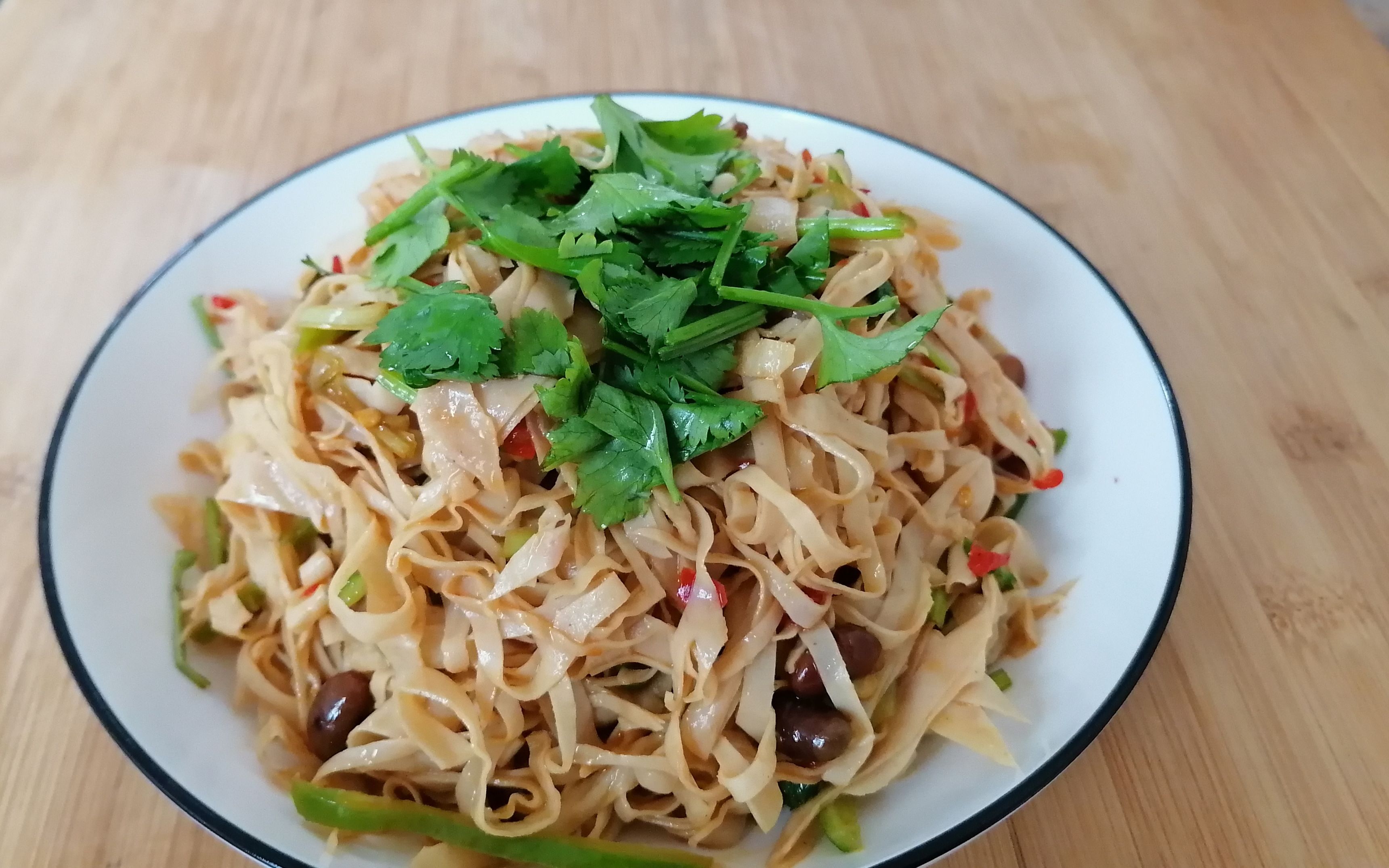 拌凉菜长肉(凉拌菜是不是不容易胖)