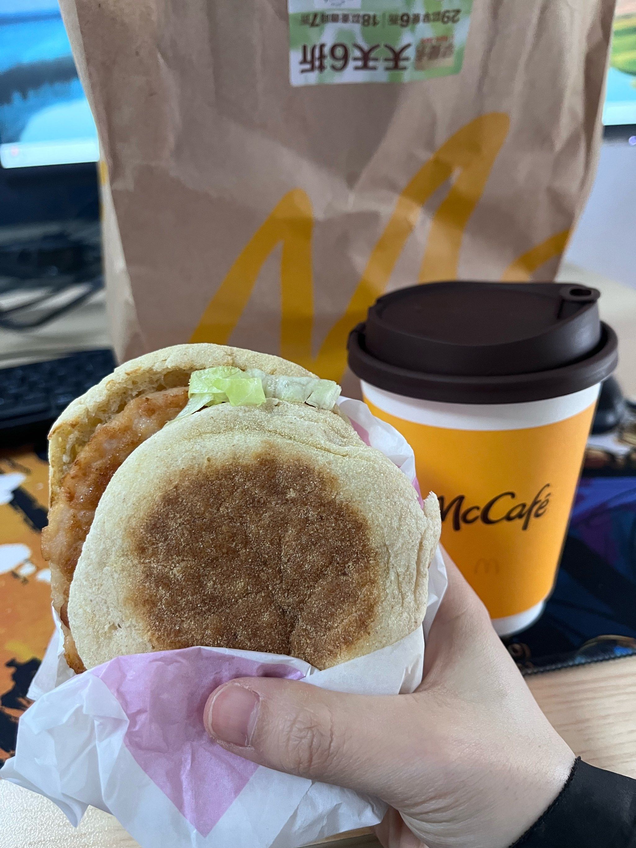 麦当劳早餐鸡蛋怎么做(麦当劳早餐鸡蛋怎么做的)