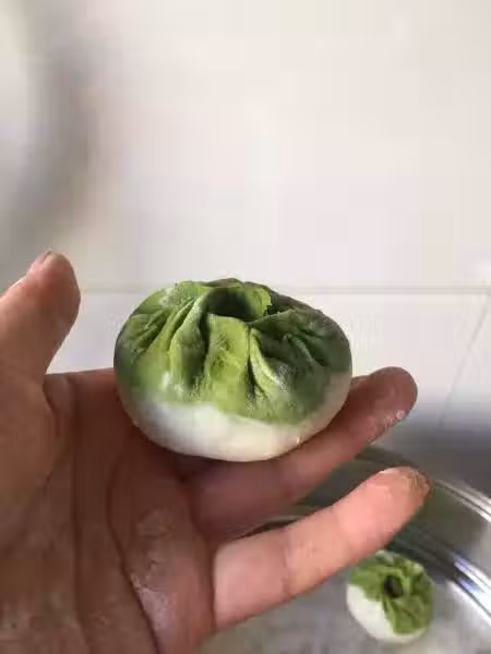 为什么素菜馅会出水(素馅饺子出水怎么办)