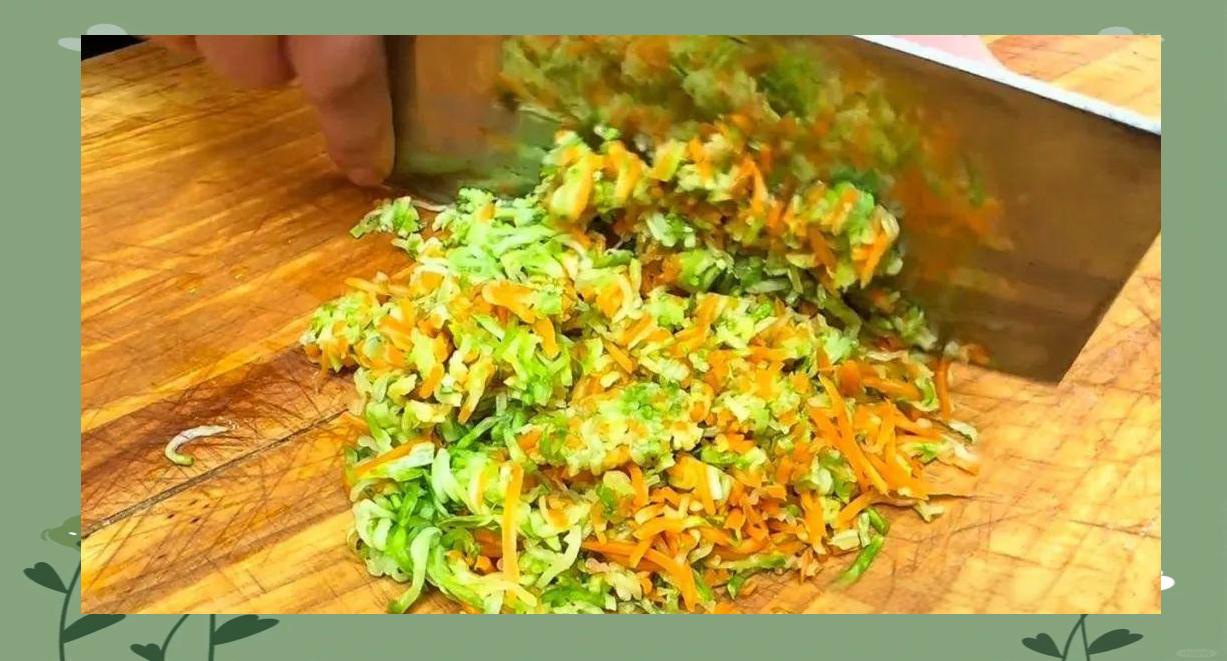 香菇素菜馅饼如何调馅(香菇馅儿饼)