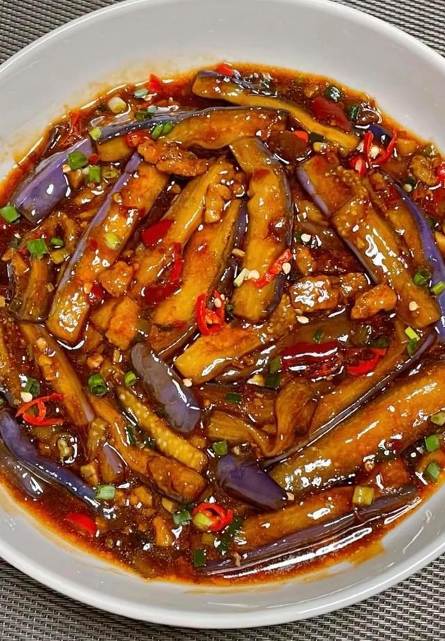 抄素菜要勾芡吗(炒素菜需要放酱油吗) 抄素菜要勾芡吗(炒素菜需要放酱油吗)