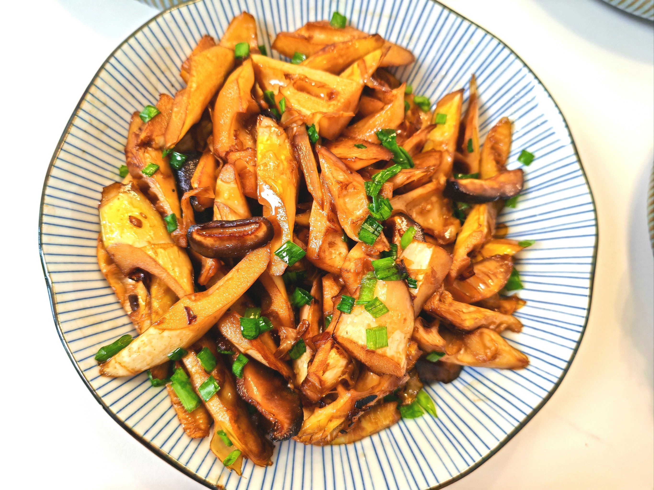 春笋的做法大全家常(春笋的做法视频) 春笋的做法大全家常(春笋的做法视频)