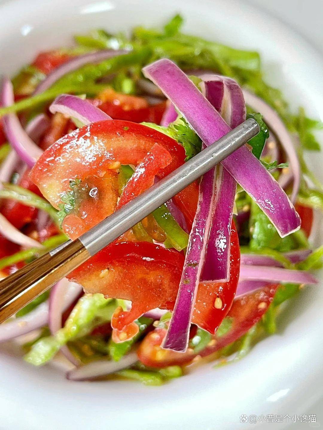 爽口小凉菜洋葱(洋葱半凉菜) 爽口小凉菜洋葱(洋葱半凉菜)