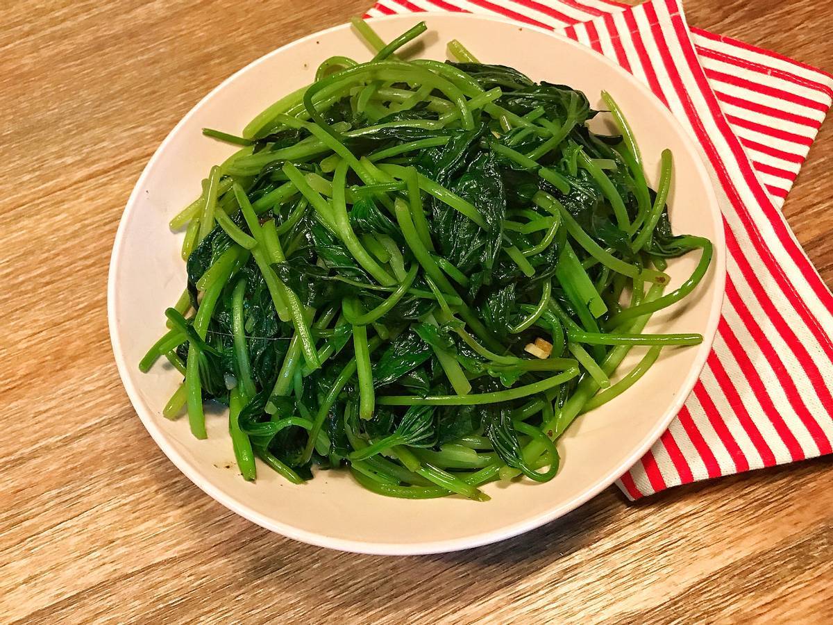 炒红薯叶特色(炒红薯叶怎么做好吃窍门) 炒红薯叶特色(炒红薯叶怎么做好吃窍门)