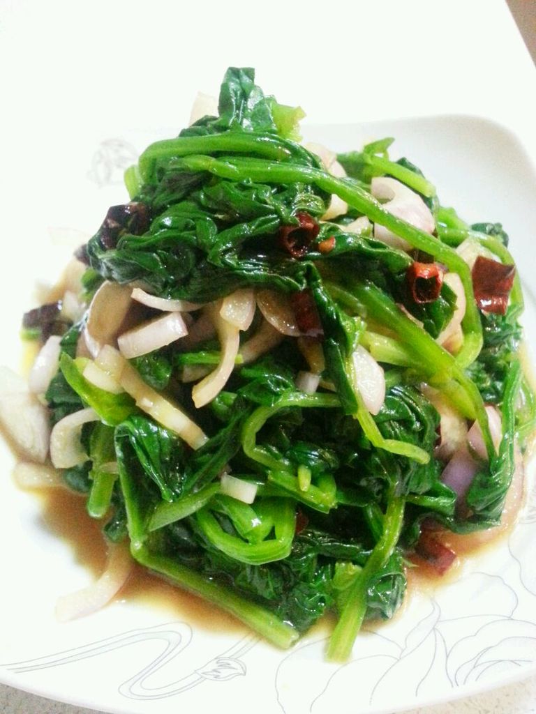 家常菠菜凉菜(家常菠菜凉菜的做法) 家常菠菜凉菜(家常菠菜凉菜的做法)