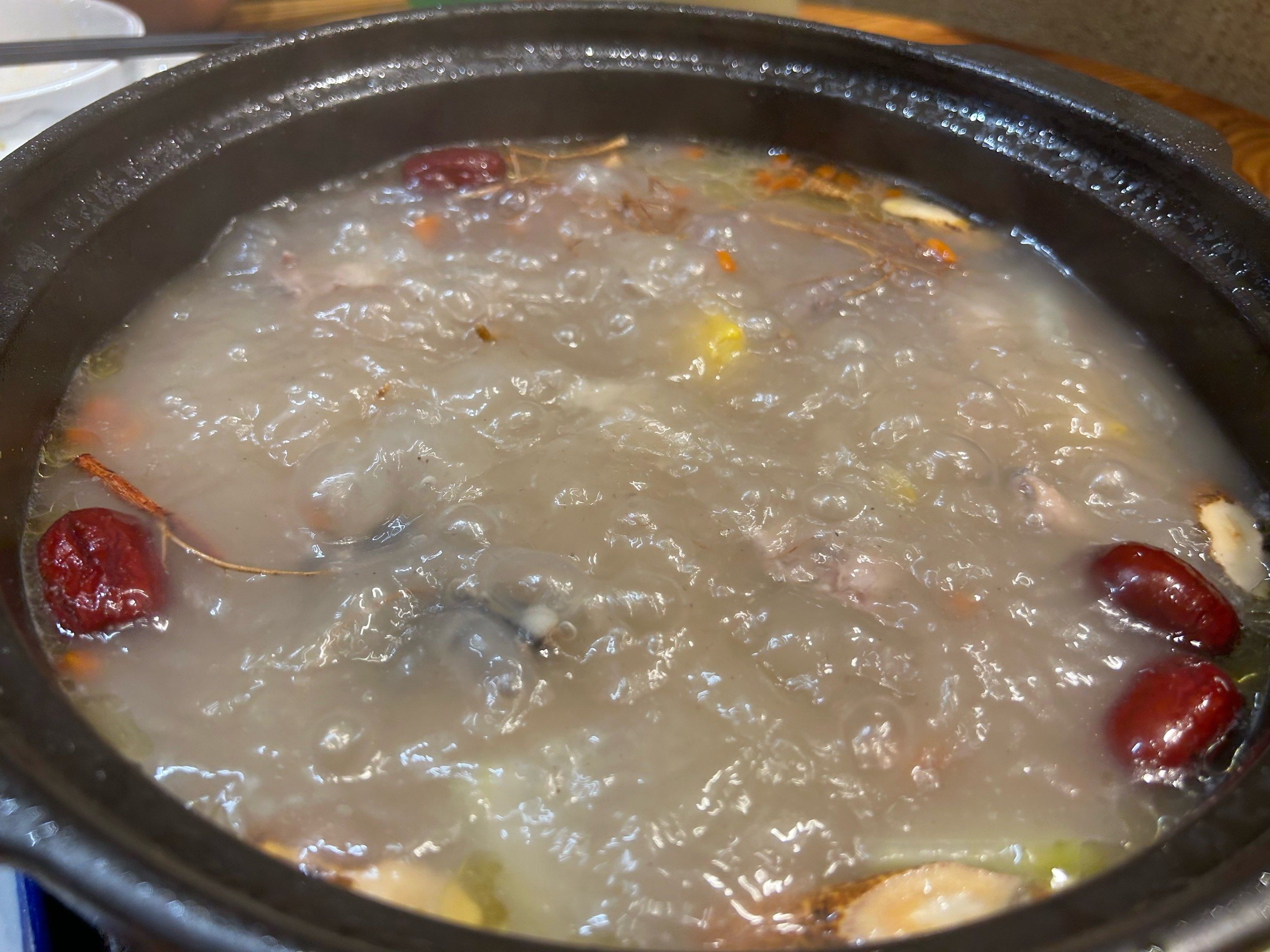 调凉菜用的鲜汤是什么(凉菜的汤汁) 调凉菜用的鲜汤是什么(凉菜的汤汁)