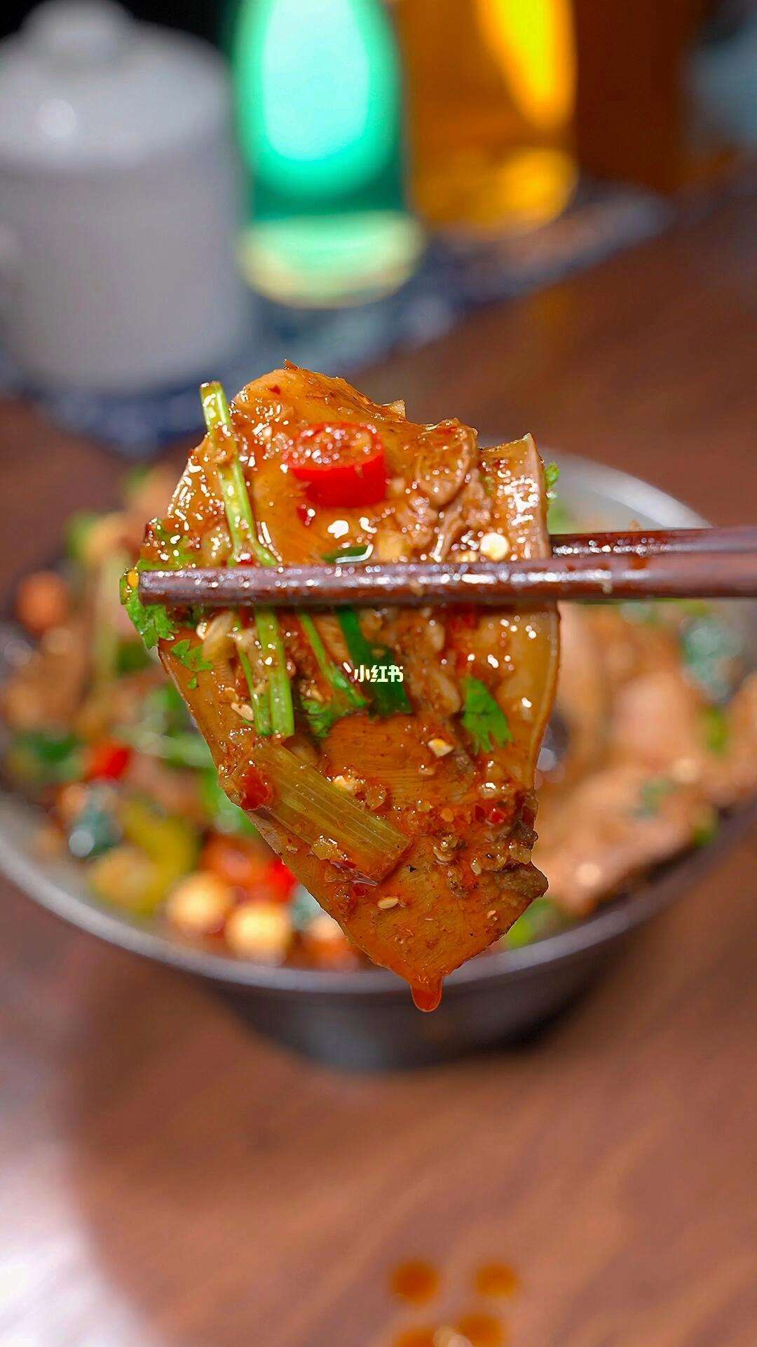 用什么素菜凉拌猪舌(凉拌猪舌头配料) 用什么素菜凉拌猪舌(凉拌猪舌头配料)