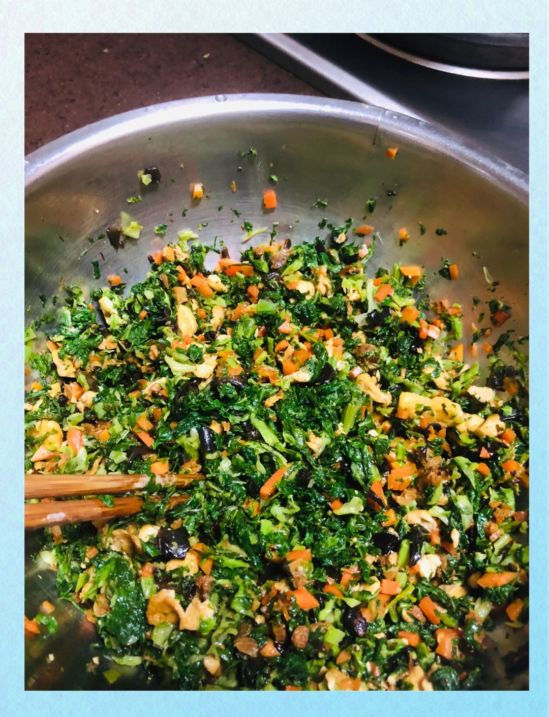 蘑菇白菜饺子馅素菜(大白菜蘑菇馅饺子) 蘑菇白菜饺子馅素菜(大白菜蘑菇馅饺子)