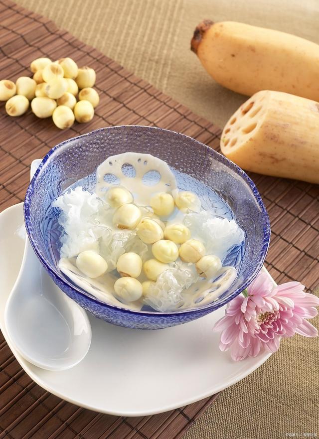 莲子做的凉菜(莲子 做菜) 莲子做的凉菜(莲子 做菜)