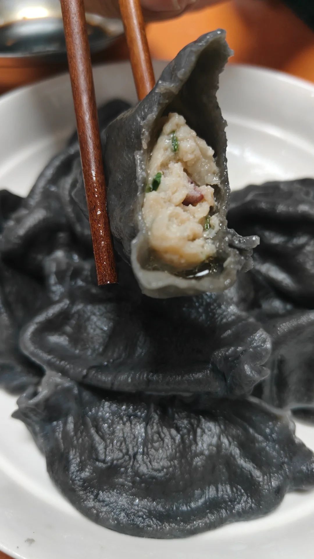 墨鱼水饺的特色(墨鱼水饺的特色是什么) 墨鱼水饺的特色(墨鱼水饺的特色是什么)