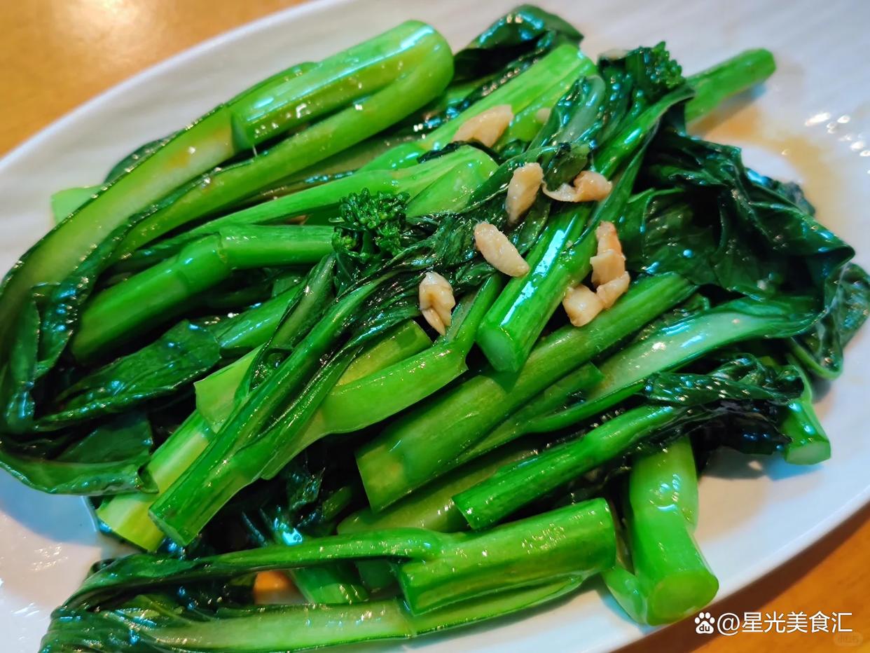 炒素菜油温要几层热(炒素菜是热油下锅还是凉油) 炒素菜油温要几层热(炒素菜是热油下锅还是凉油)