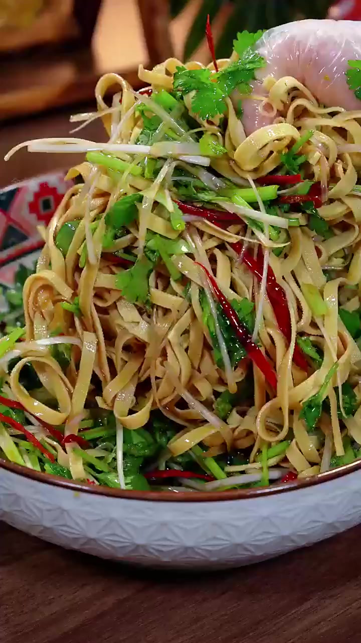 特色炝拌菜(炝拌菜的家常做法窍门) 特色炝拌菜(炝拌菜的家常做法窍门)