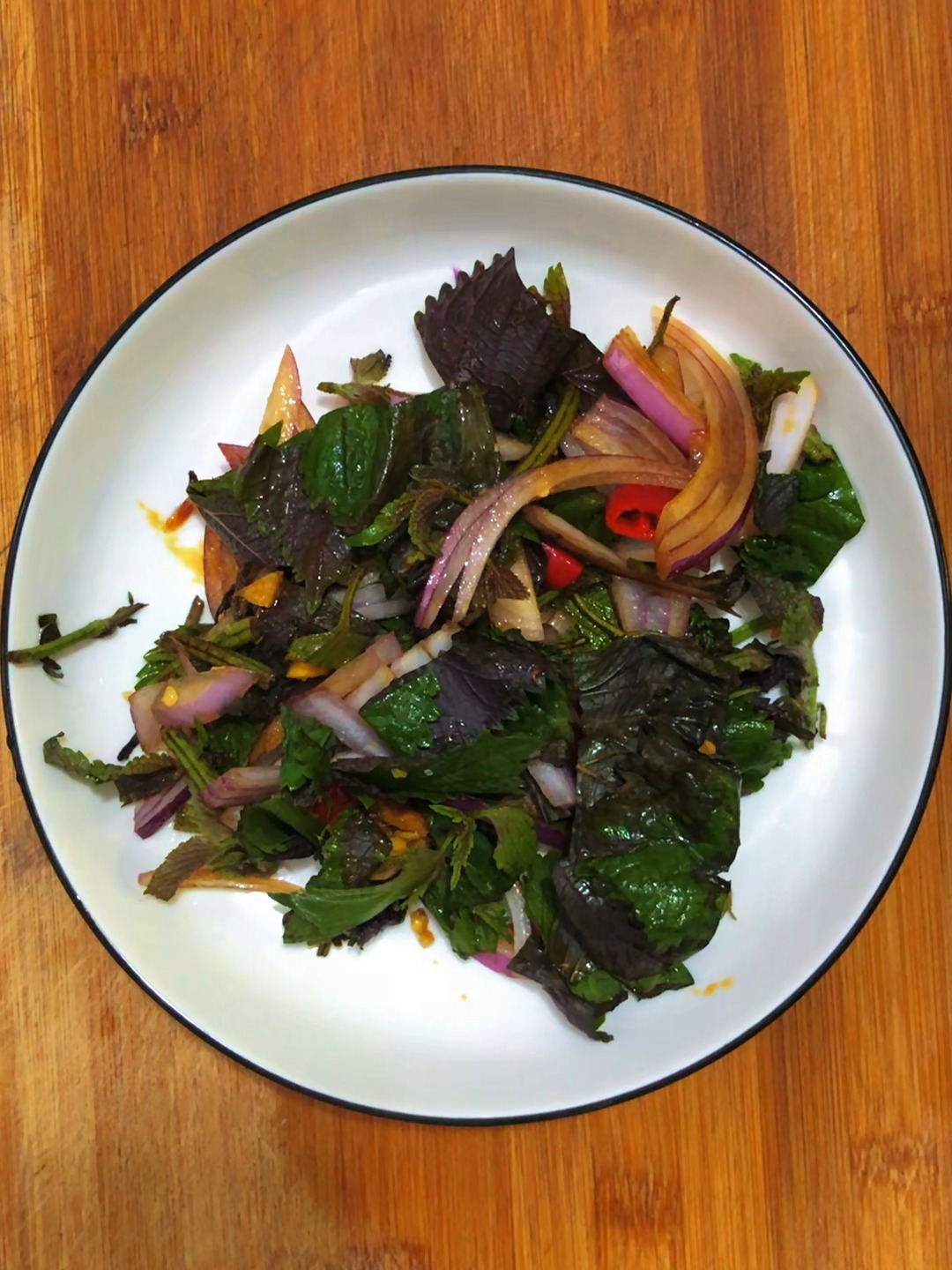 调凉菜放的菜叶(调的凉菜可以加热吃吗?) 调凉菜放的菜叶(调的凉菜可以加热吃吗?)