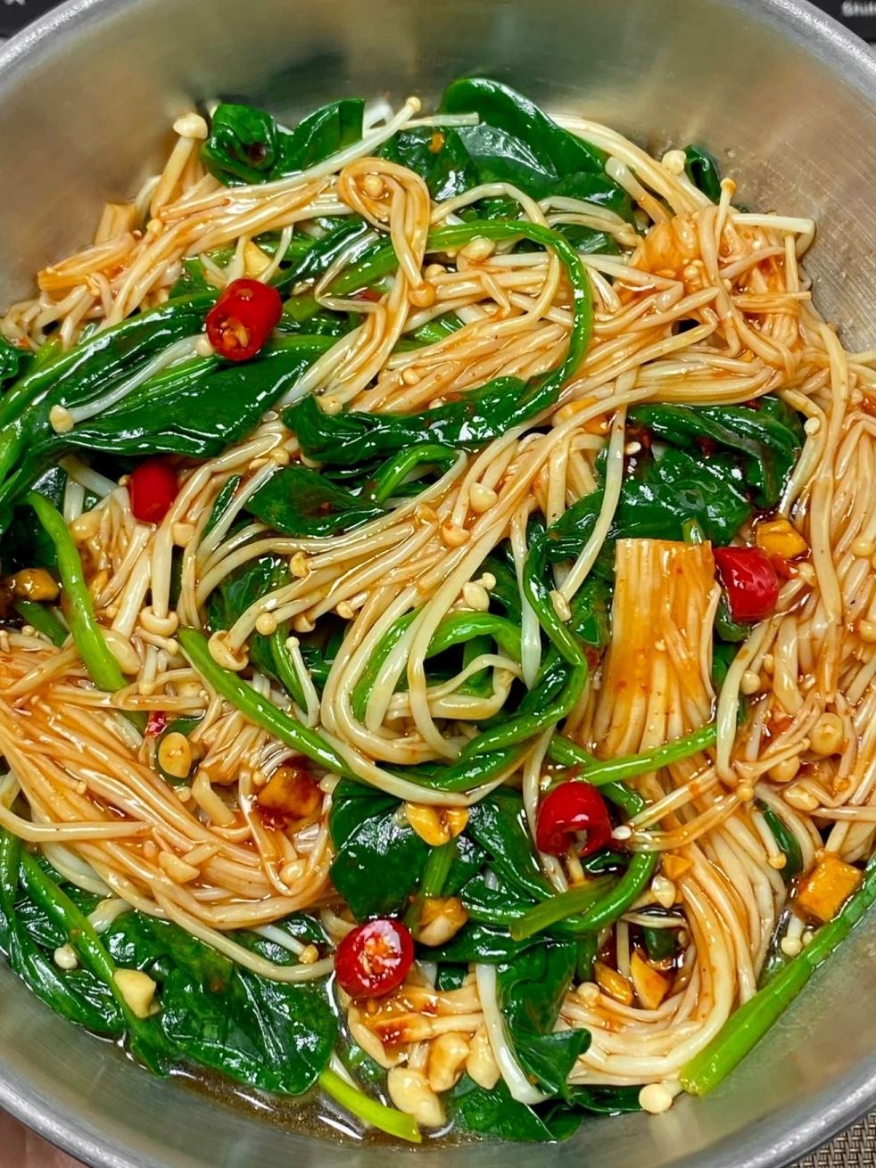 拌凉菜能放蚝油(拌凉菜能放蚝油嘛) 拌凉菜能放蚝油(拌凉菜能放蚝油嘛)