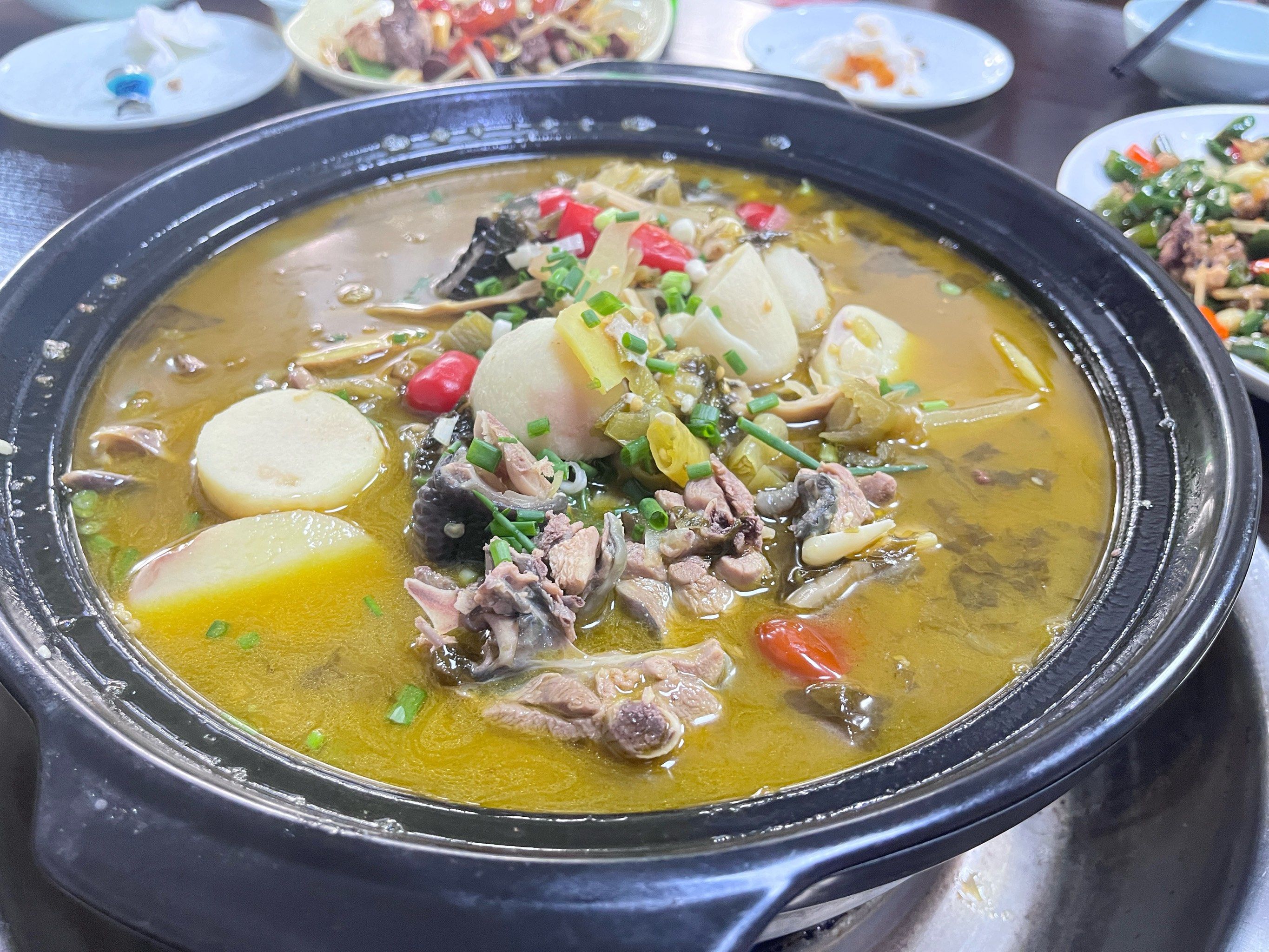 特色酸菜鸡做法大全(家常酸菜鸡的做法大全家常窍门) 特色酸菜鸡做法大全(家常酸菜鸡的做法大全家常窍门)