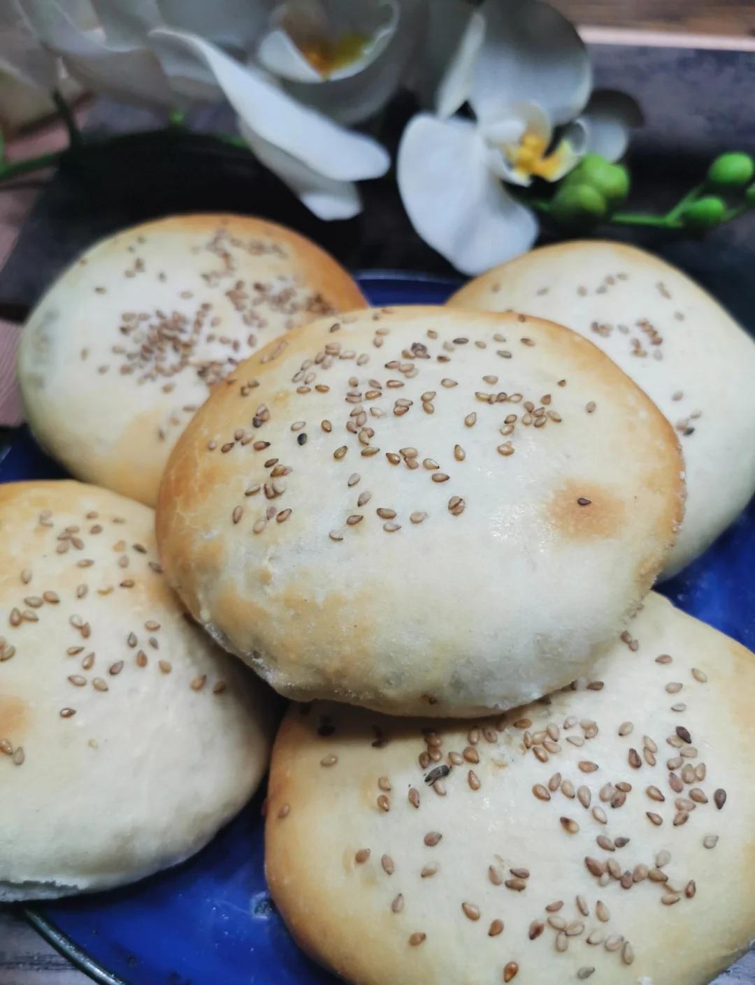 家常馅饼做法(大厨教你做馅饼) 家常馅饼做法(大厨教你做馅饼)