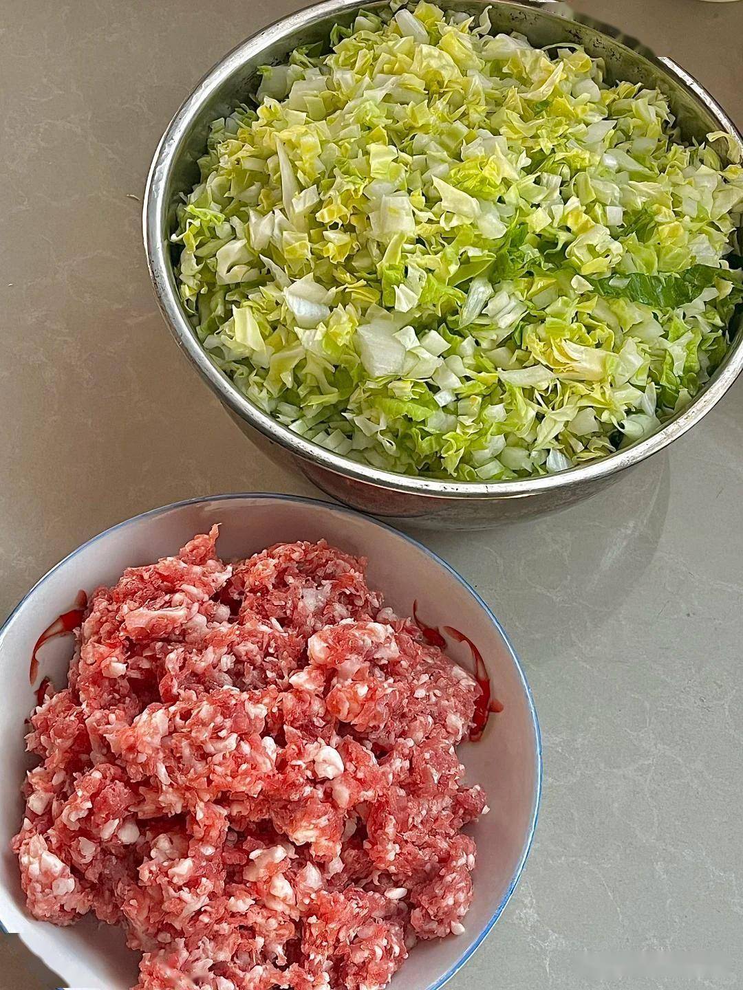 白菜素菜饼怎么调馅(白菜素馅饼的怎么做好吃) 白菜素菜饼怎么调馅(白菜素馅饼的怎么做好吃)