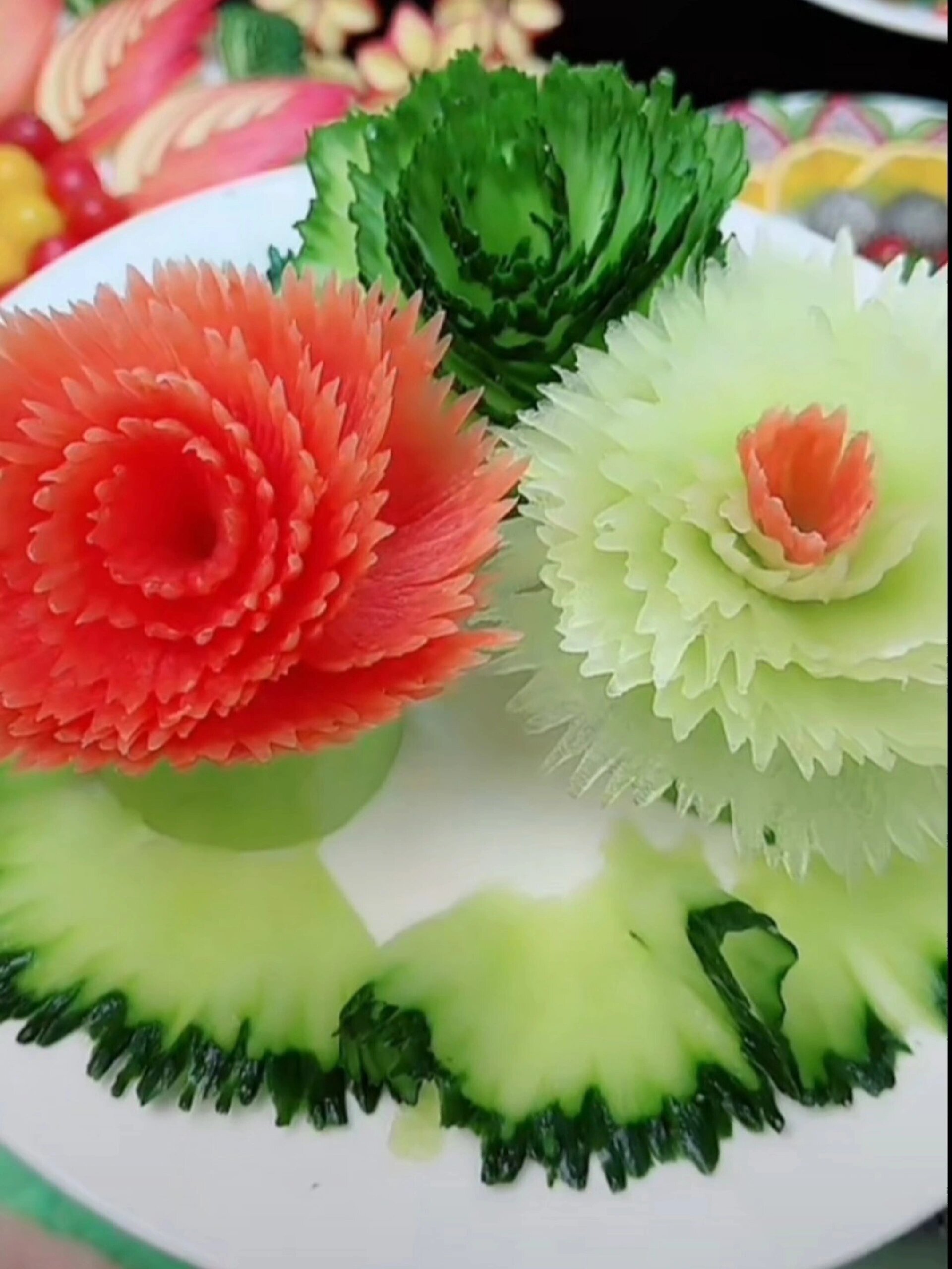 好看的凉菜拼盘(凉菜创意拼盘好吃又好看) 好看的凉菜拼盘(凉菜创意拼盘好吃又好看)