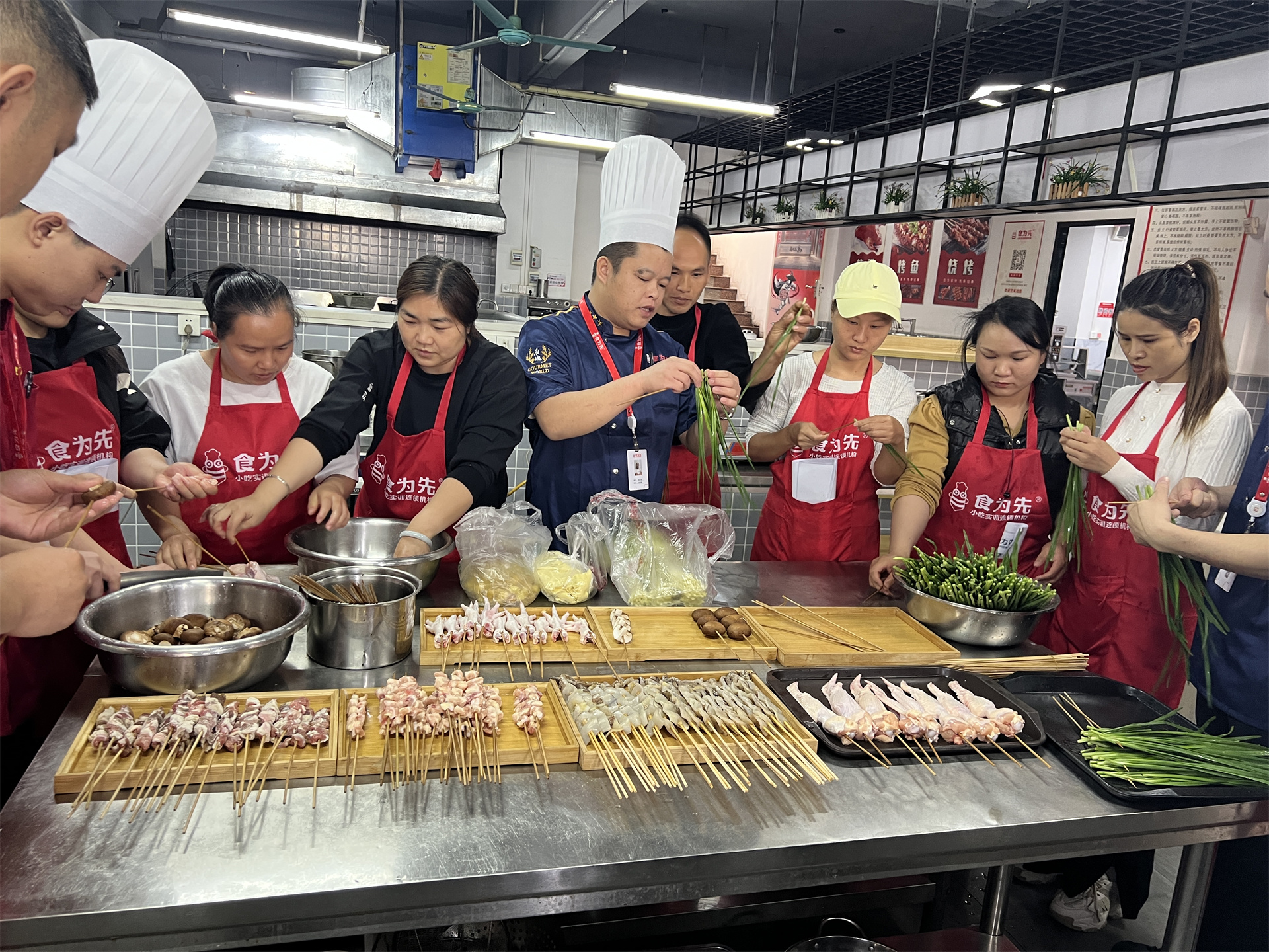 新乡创业小吃培训(新乡小吃技术培训) 新乡创业小吃培训(新乡小吃技术培训)