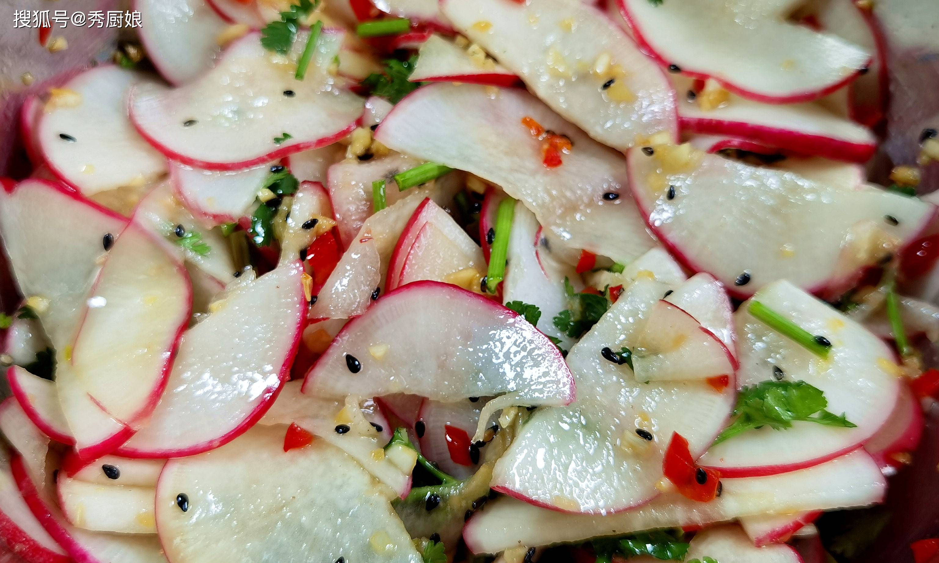 视频白萝卜拌凉菜(凉拌萝卜白菜的做法窍门) 视频白萝卜拌凉菜(凉拌萝卜白菜的做法窍门)