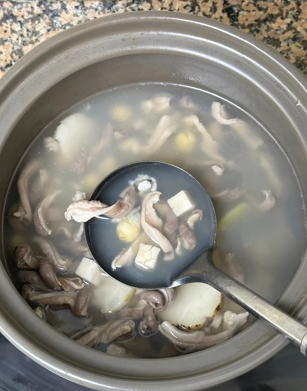 家常牛肚汤的做法(牛肚汤怎么做好吃视频)