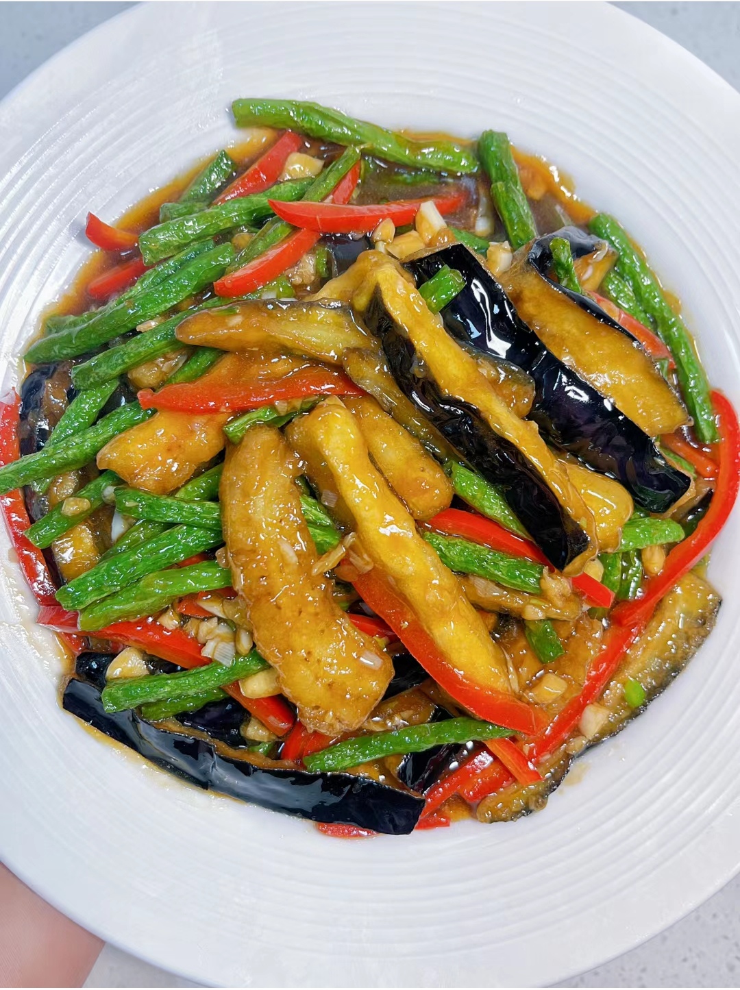 茄子豆角肉的家常做法(茄子豆角肉怎么炒好吃又简单的做法) 茄子豆角肉的家常做法(茄子豆角肉怎么炒好吃又简单的做法)