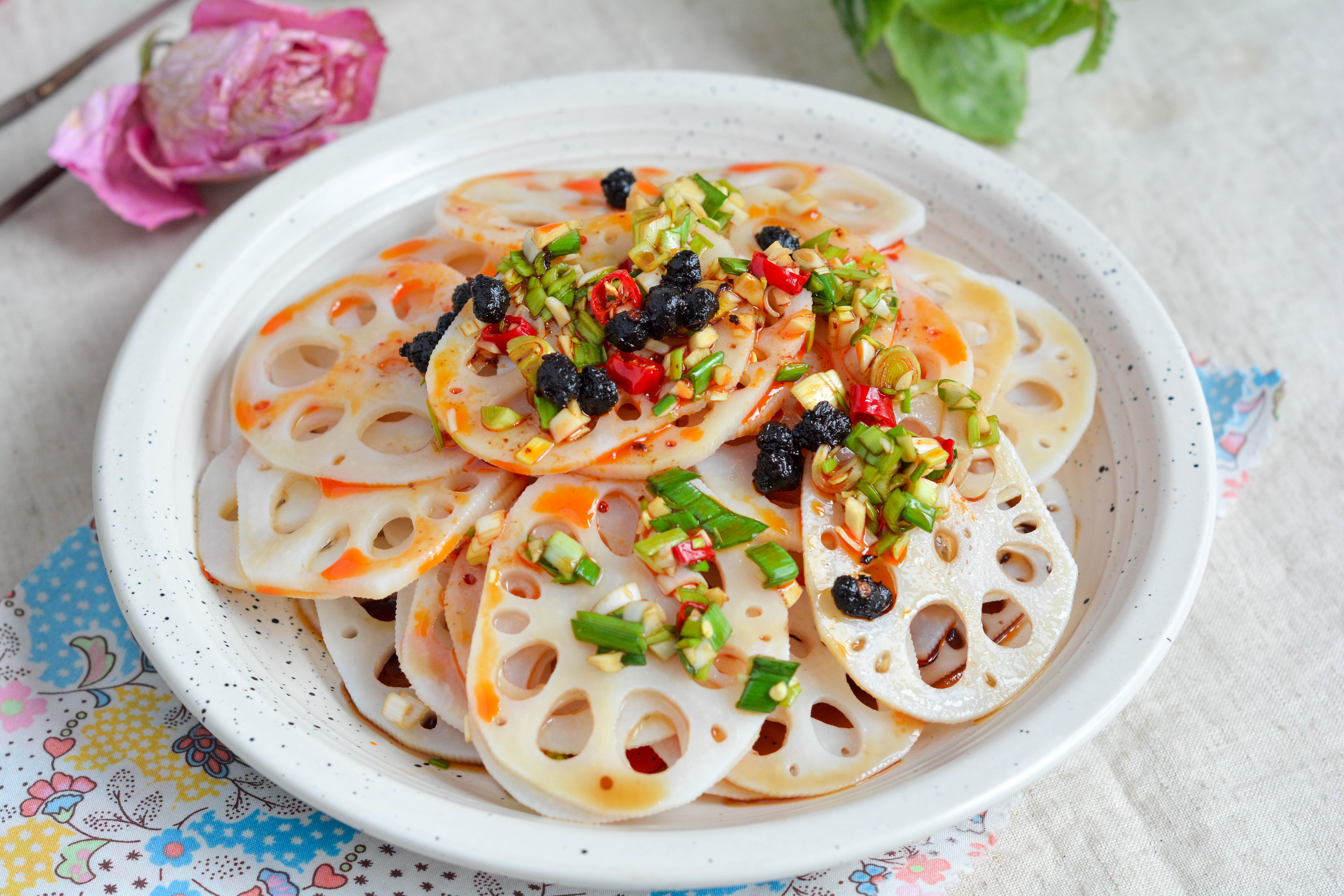 素菜藕的做法大全家常(素藕片怎么炒好吃又简单) 素菜藕的做法大全家常(素藕片怎么炒好吃又简单)