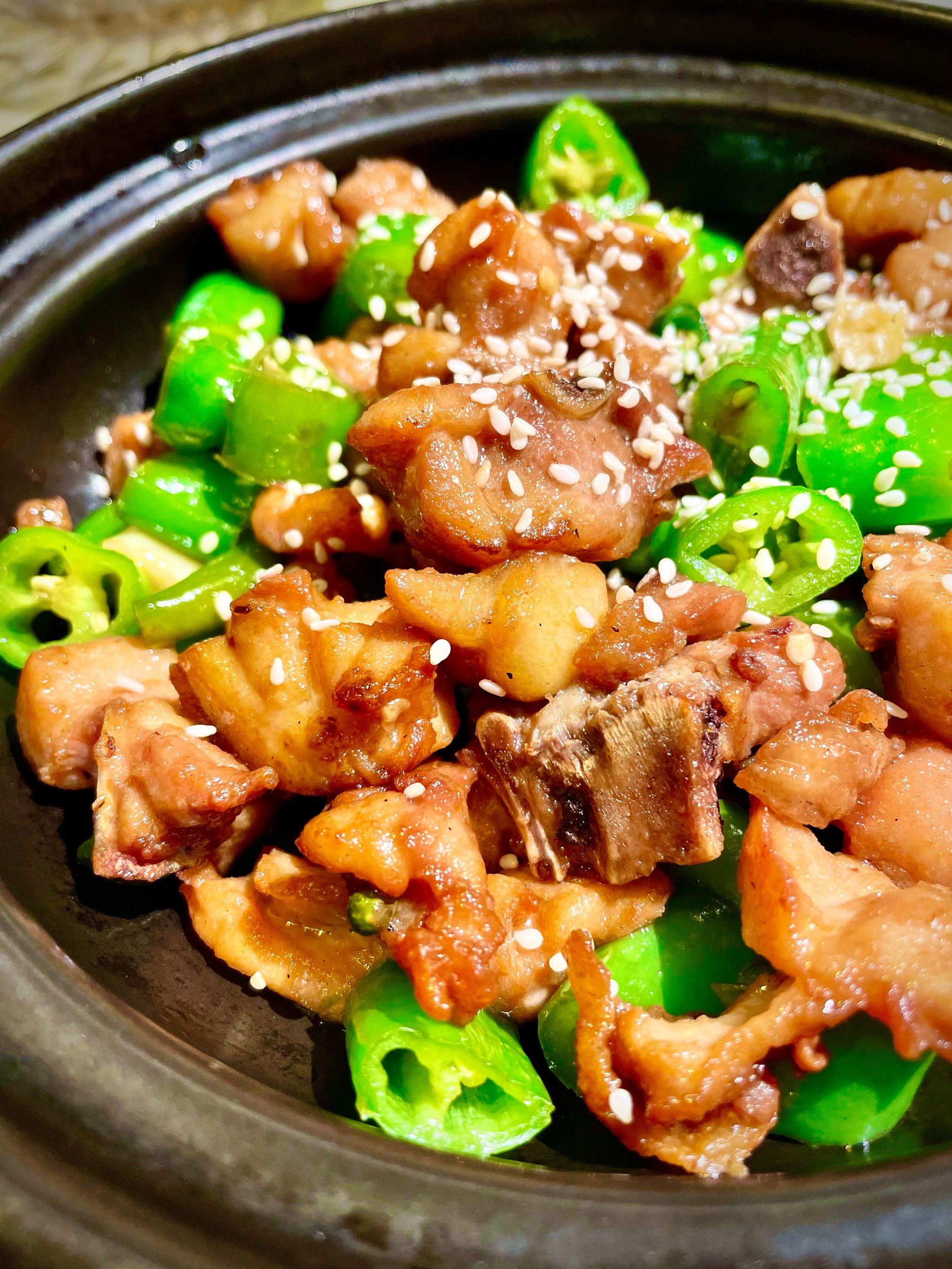 藤椒鸡夏季凉菜(藤椒鸡的制作过程)