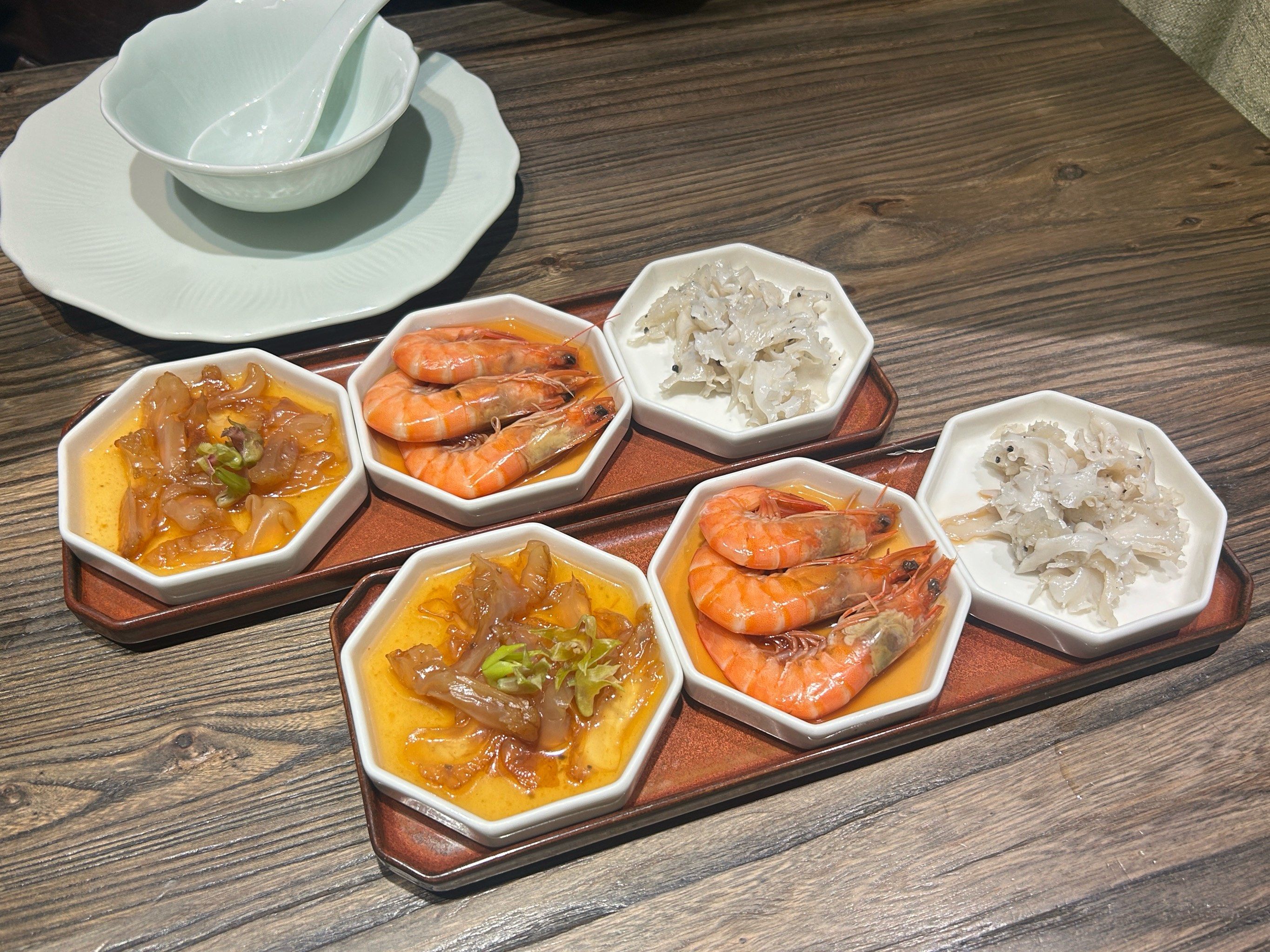 中式料理特色(中式料理店) 中式料理特色(中式料理店)